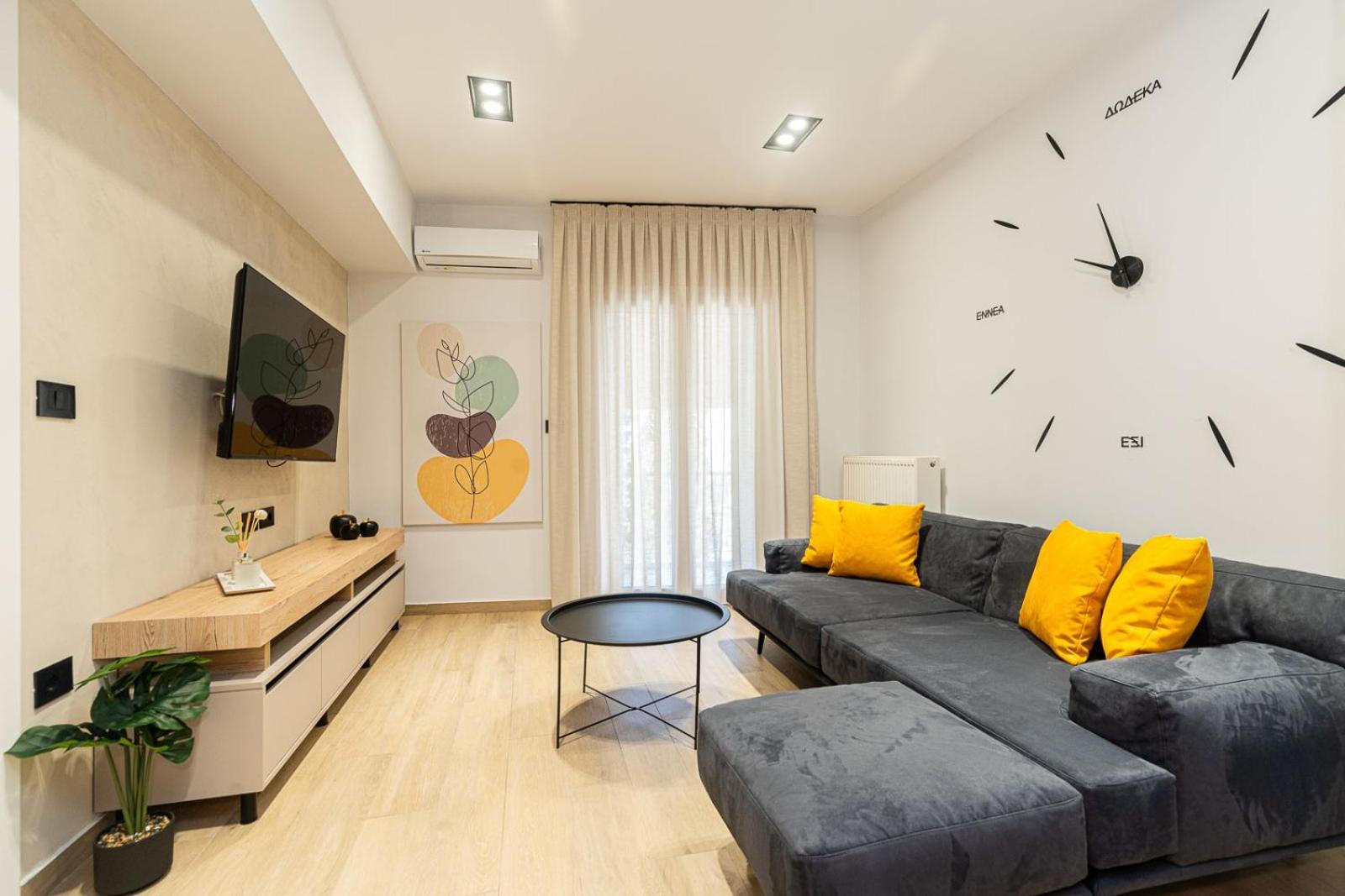 Modern 3 Bedroom Luxury * Thessaloniki